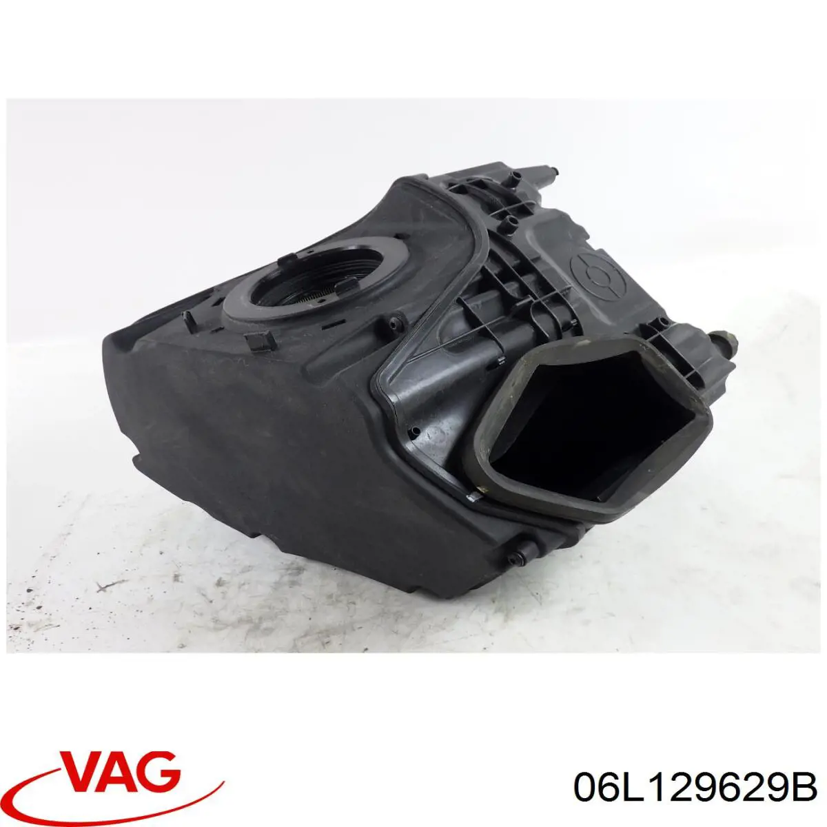 Conducto de aire, salida del filtro de aire 06L129629B VAG