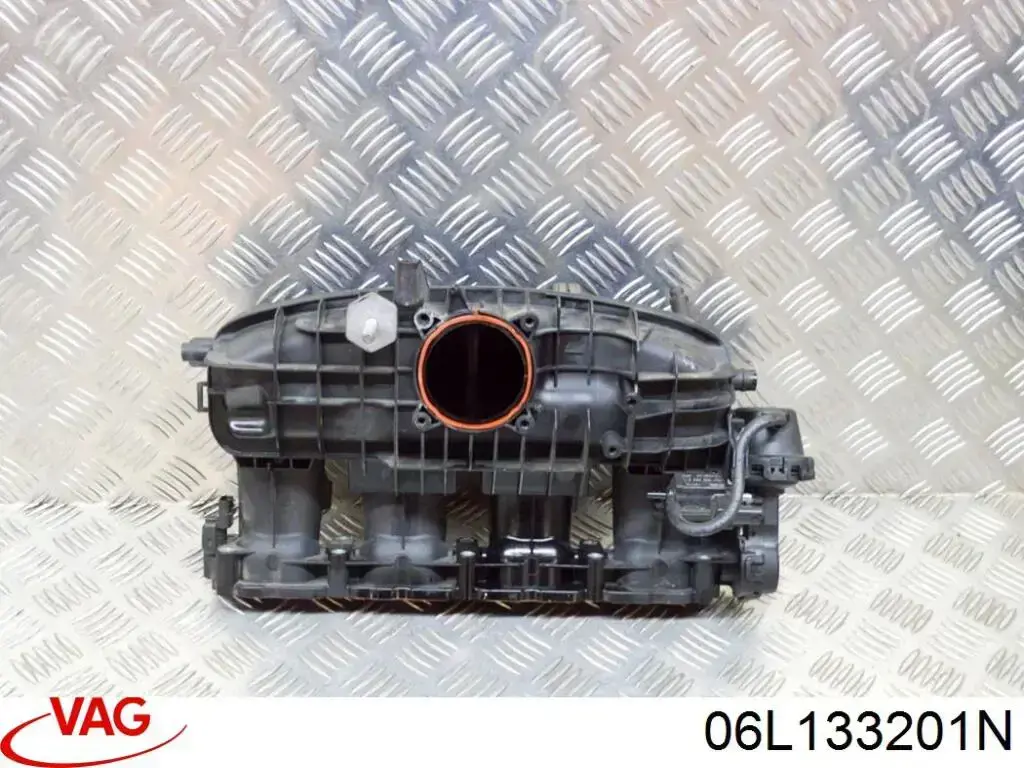 Comprar 06L133201N VAG Colector de admisión