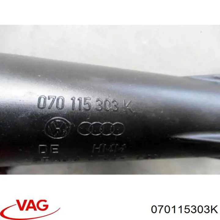 Cuello de llenado de aceite VAG 070115303K precio, desde 68,11 EUR