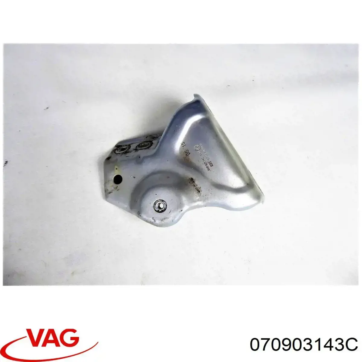 Soporte del alternador 070903143C VAG