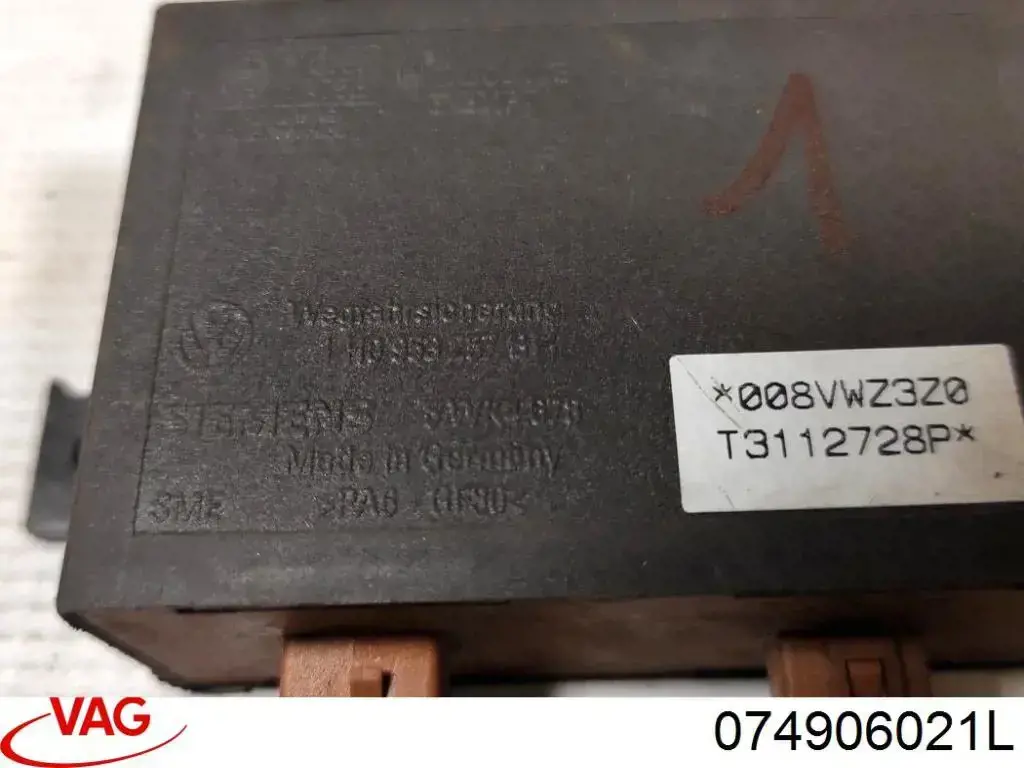Unidad de control del motor  VAG 074906021L precio, desde  EUR