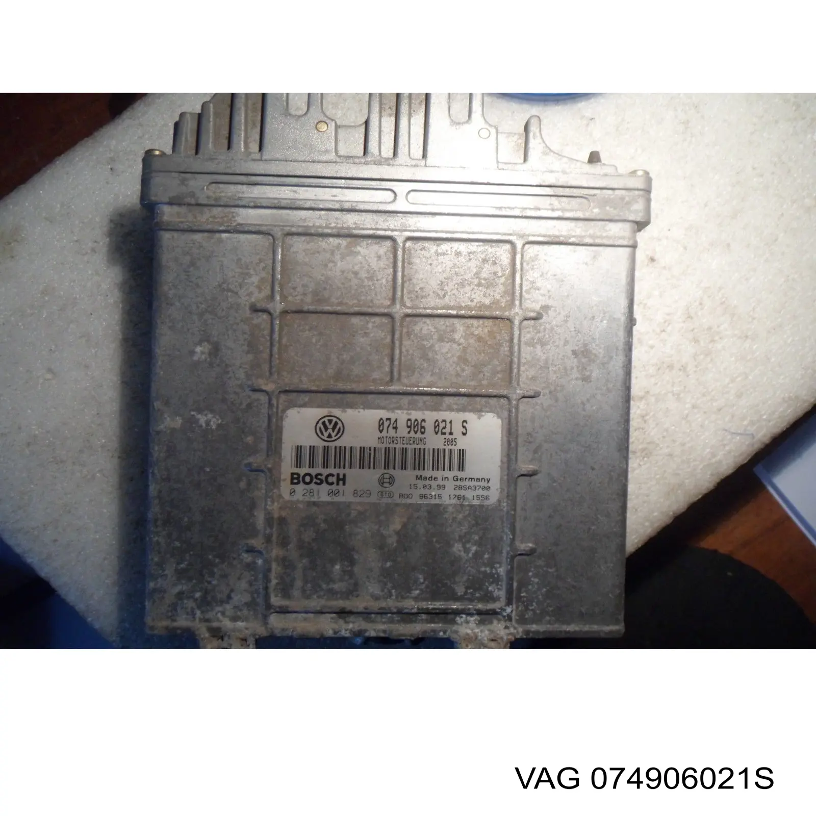 Unidad de control del motor  VAG 074906021S precio, desde 354,29 EUR