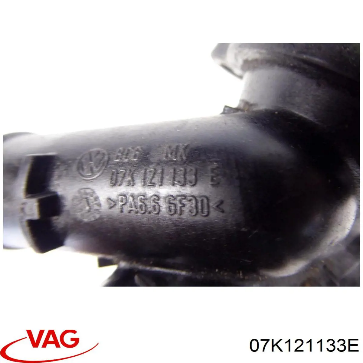 Brida de agua  VAG 07K121133E
