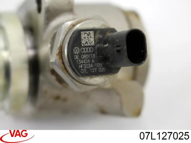 Bomba inyectora 07L127025 VAG
