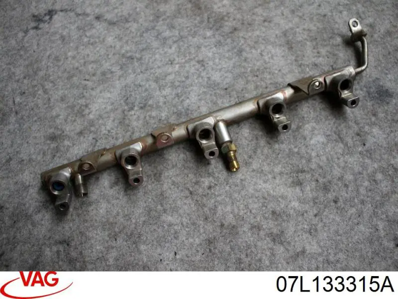 Rampa de combustible VAG 07L133315A precio, desde 188,90 EUR