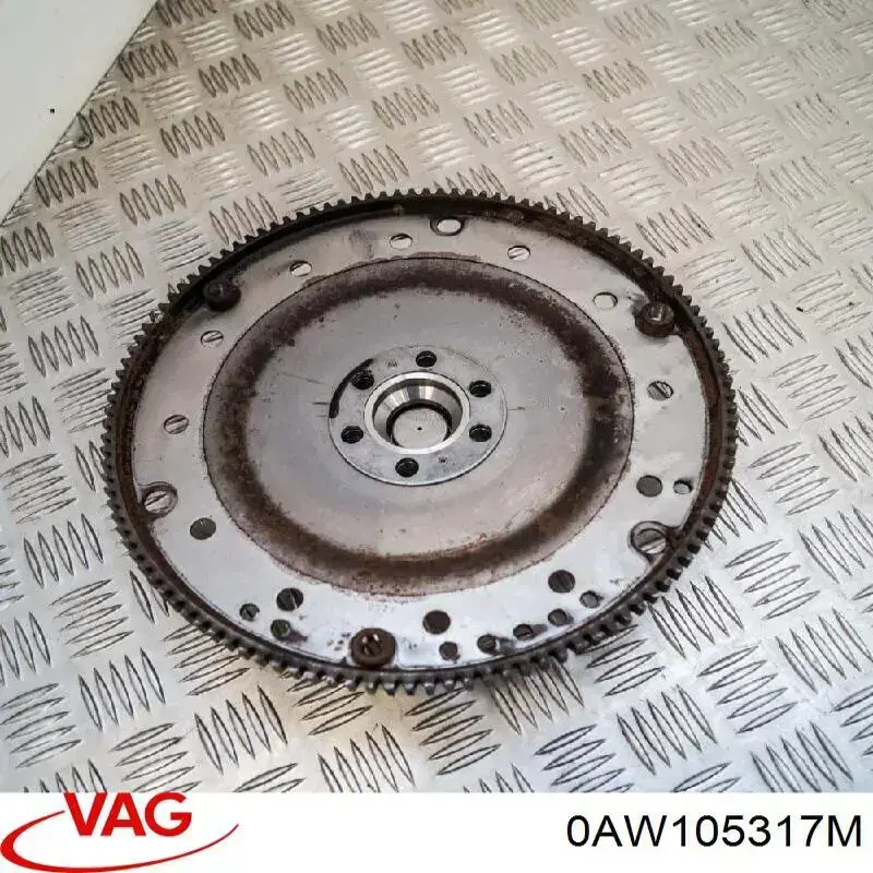 Volante motor 0AW105317M VAG