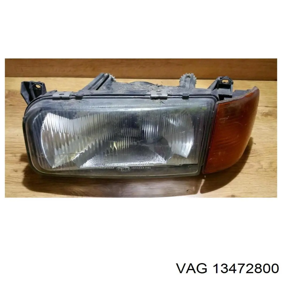 Faro izquierdo Volkswagen Golf 3 1H1