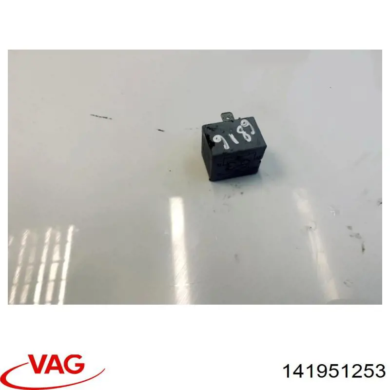 Relé del aire acondicionado 141951253 VAG