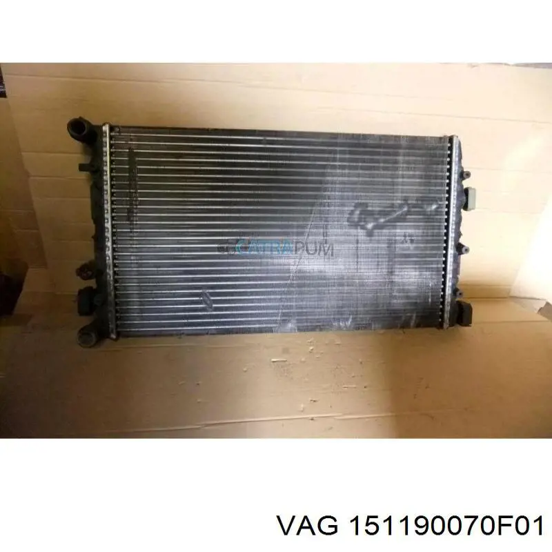 151190070F01 VAG radiador refrigeración del motor