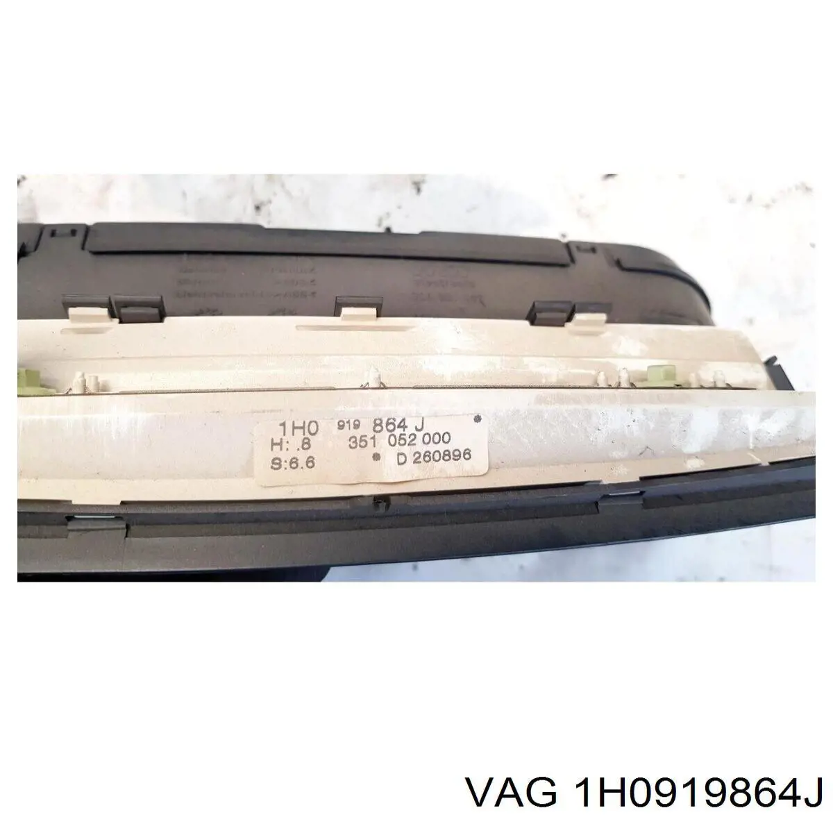 1H0919864J VAG 