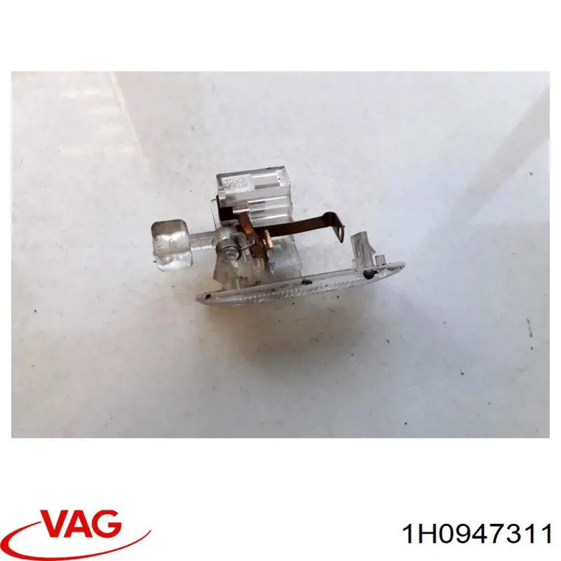1H0947311 VAG Luz de la guantera