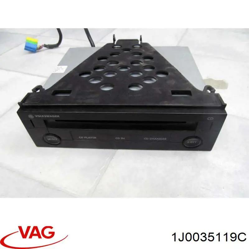 1J0035119C VAG Radio AM/FM universal