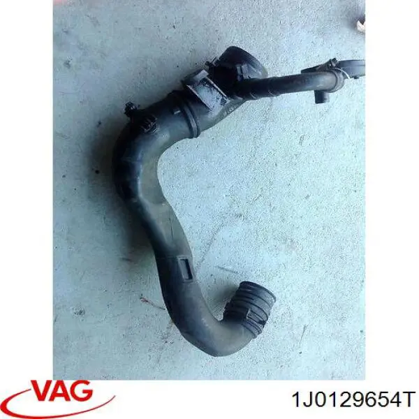1J0129654T VAG Tubo de admisión de aire al turbocompresor