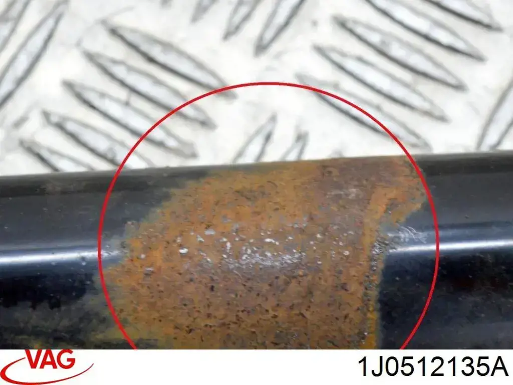 Cubierta de soporte del amortiguador trasero VAG 1J0512135A