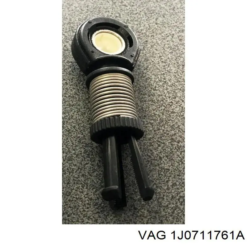 Terminal del cable de cambio 1J0711761A VAG