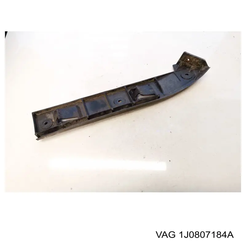 Comprar 1J0807184A VAG Guía derecha del parachoques delantero