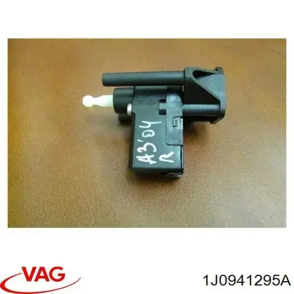 1J0941295A VAG motor regulador de faros