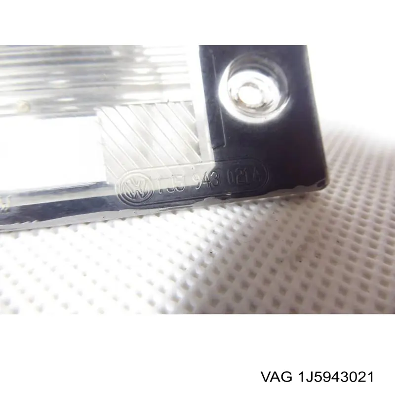 1J5943021 VAG Luz de matricula