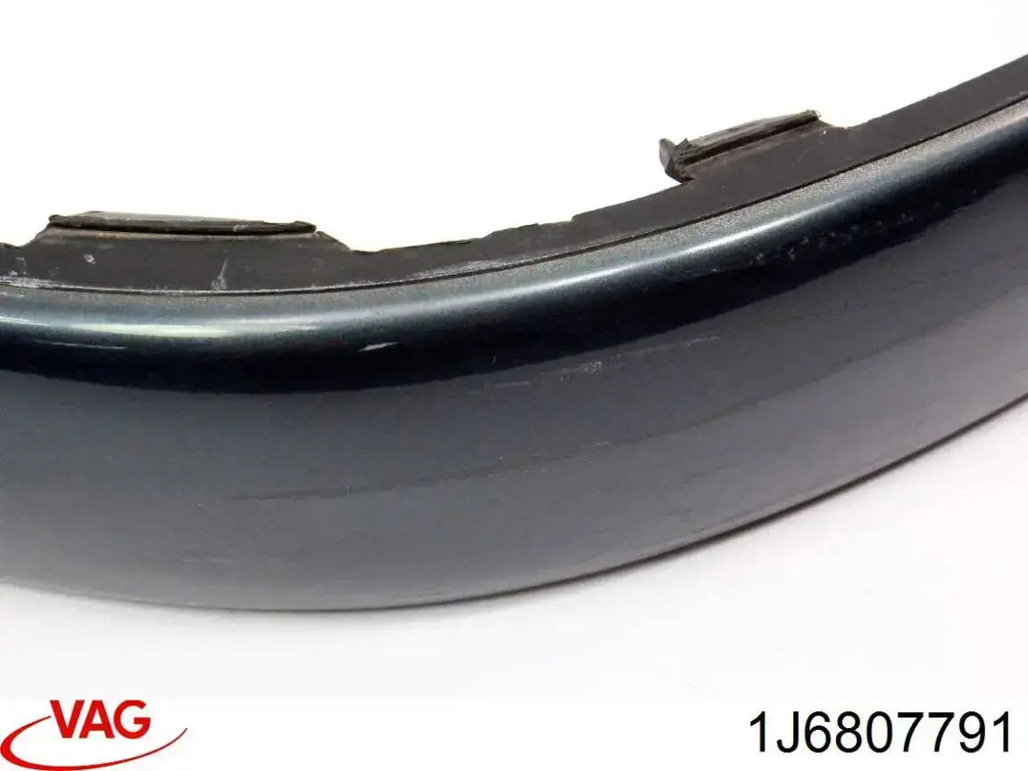 Moldura izquierda del parachoques trasero VAG 1J6807791 precio, desde 13,11 EUR