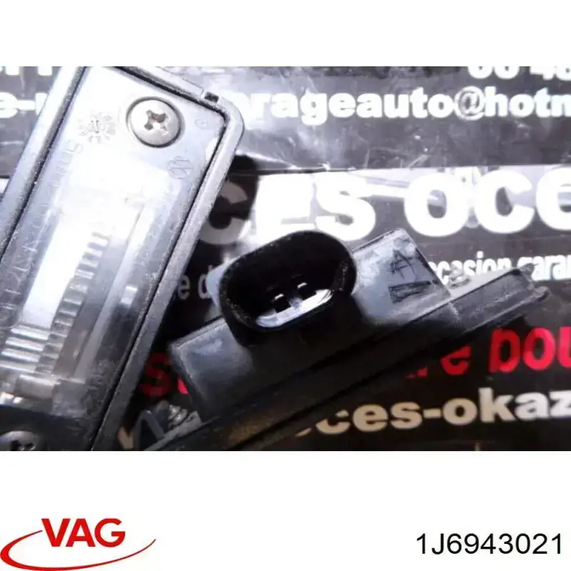 Luz matricula 1J6943021 VAG