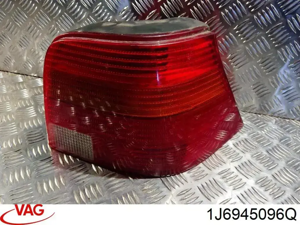 Piloto trasero derecho VAG 1J6945096Q precio, desde 47,92 EUR