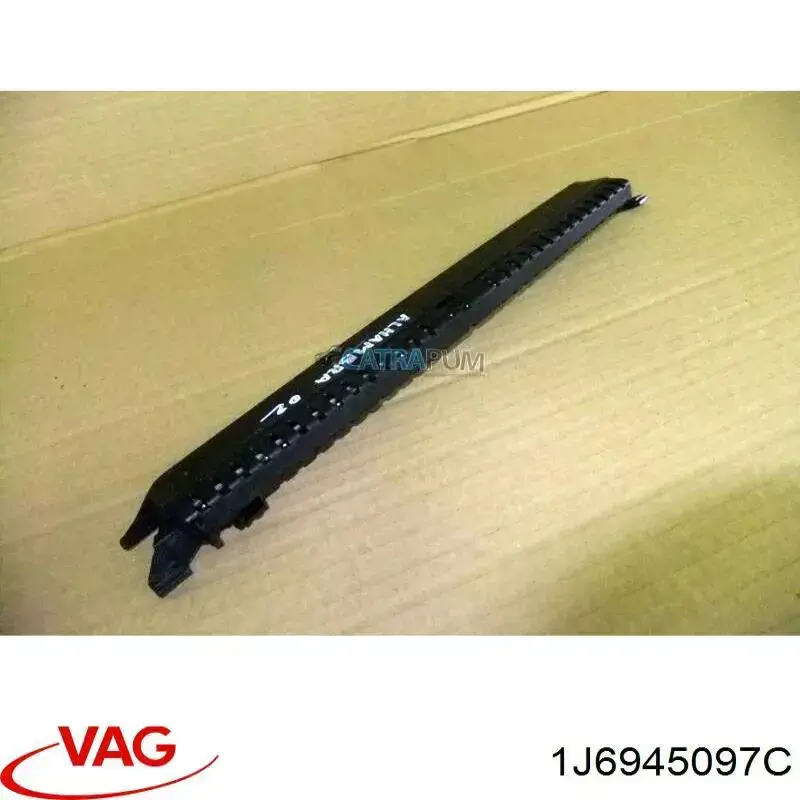 Comprar 1J6945097C VAG Luz de freno trasera adicional 