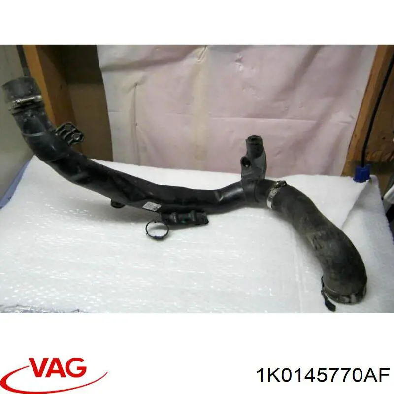 Tubo intercooler 1K0145770AF VAG