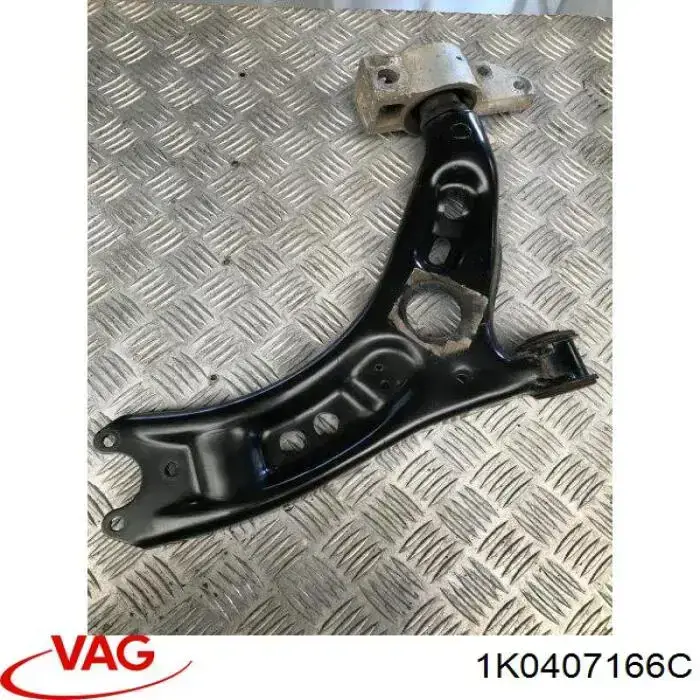 Comprar 1K0407166C VAG Brazo inferior derecho de la suspensión delantera