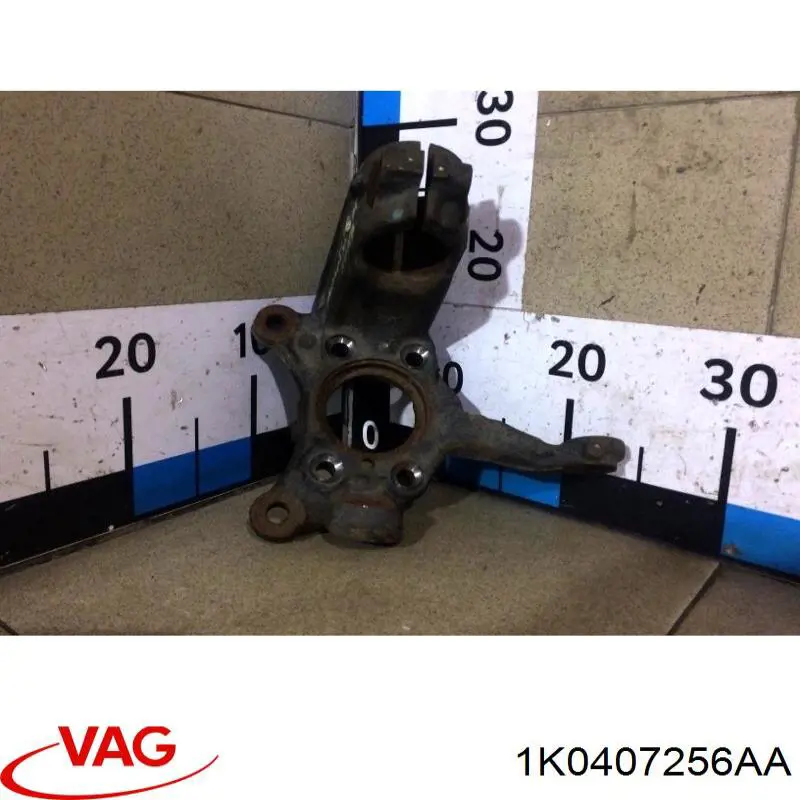 Mangueta delantera derecha 1K0407256AA VAG