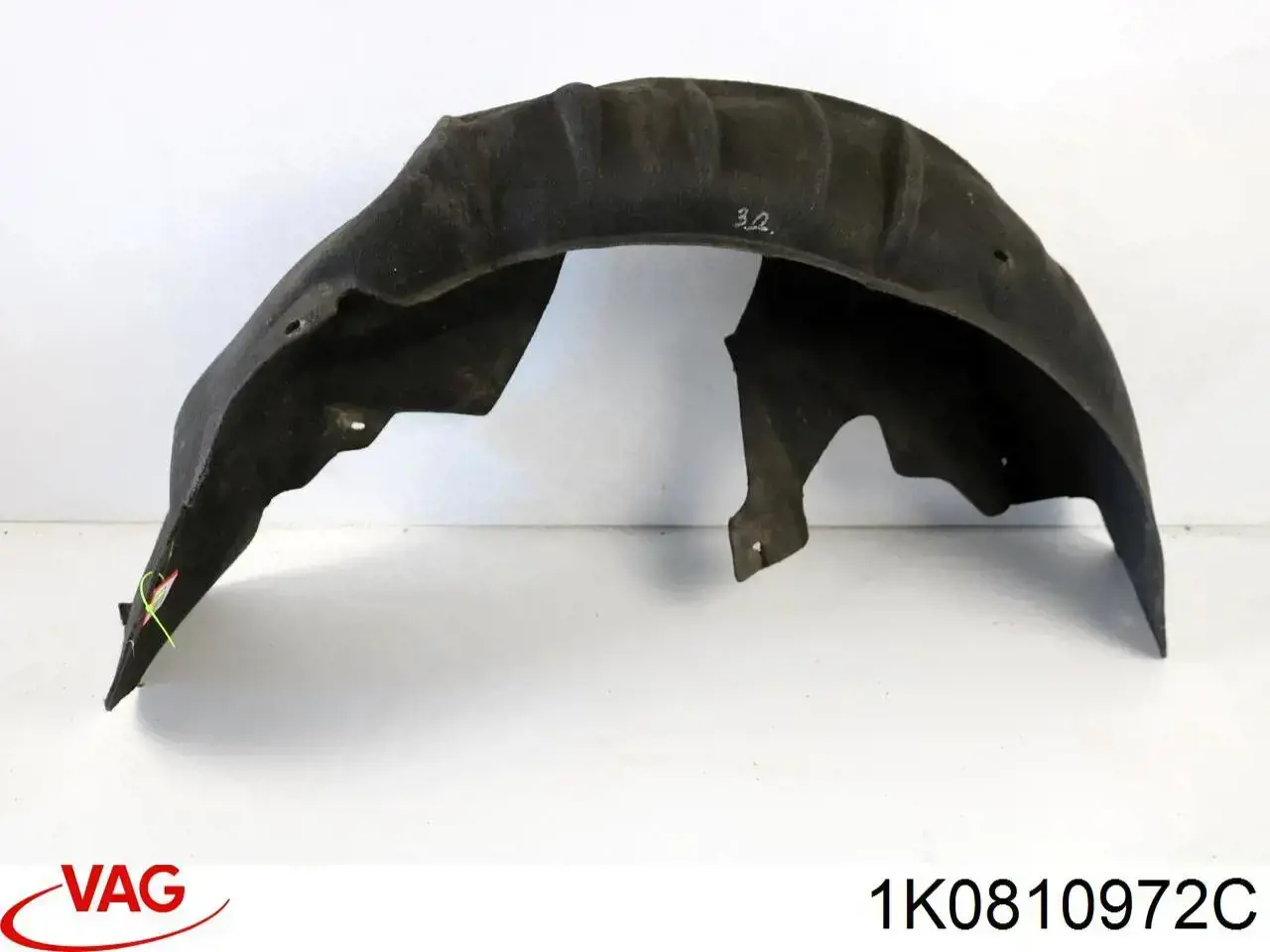 Comprar 1K0810972G VAG Guardalodo interior derecho, aleta trasera