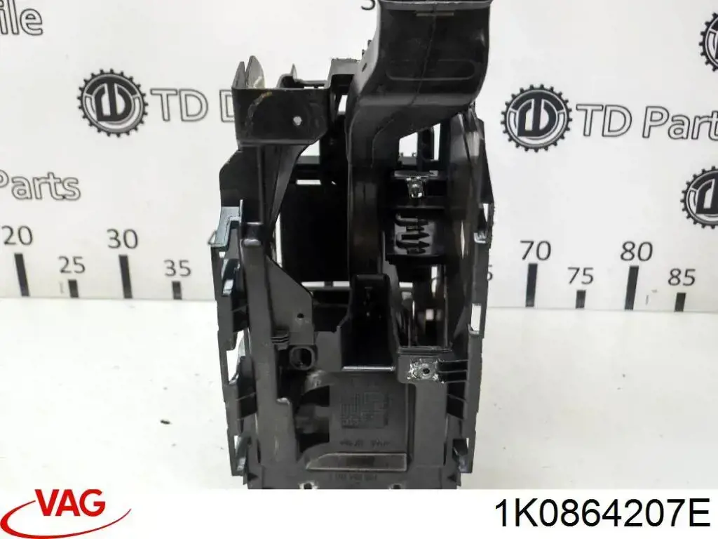 1K0864207E VAG Consola central del panel de control