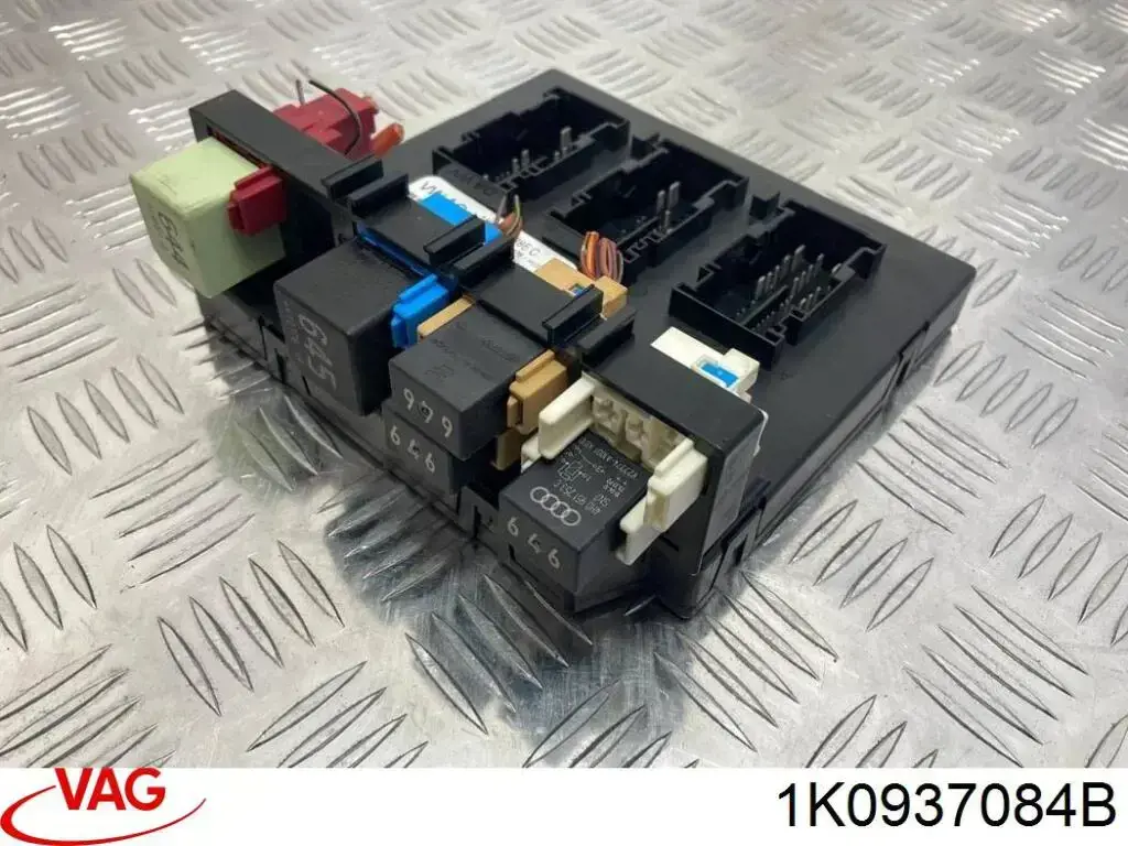 Comprar 1K0937084B VAG Módulo de control de red de a bordo