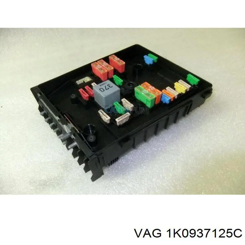 Caja de fusibles 1K0937125C VAG