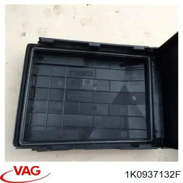 1K0937132F VAG Tapa de la caja de fusibles