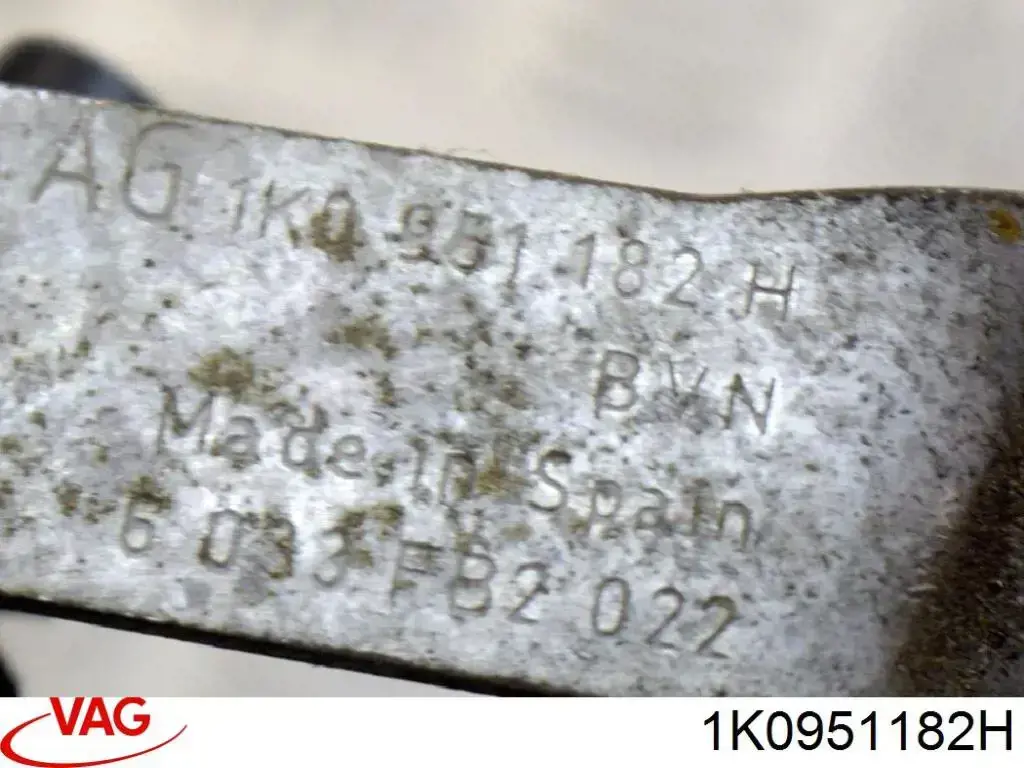  VAG 1K0951182H