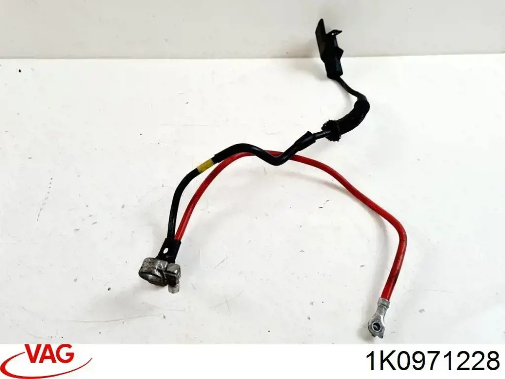 Cable de terminal positivo de batería 1K0971228 VAG