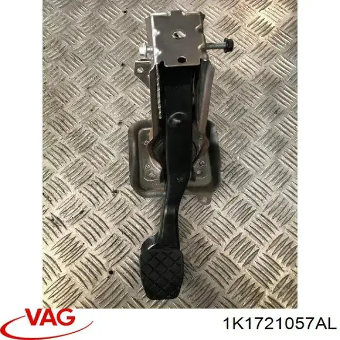 Pedal embrague Volkswagen Passat B6 (3C2)