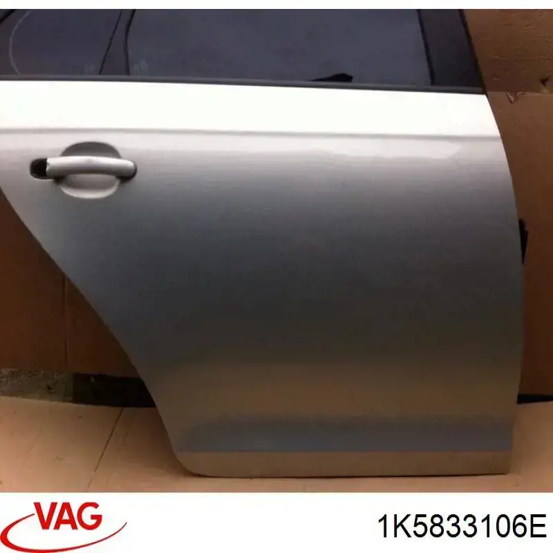 Panel lateral de puerta delantera derecha VAG 1K5833106E precio, desde 104,91 EUR