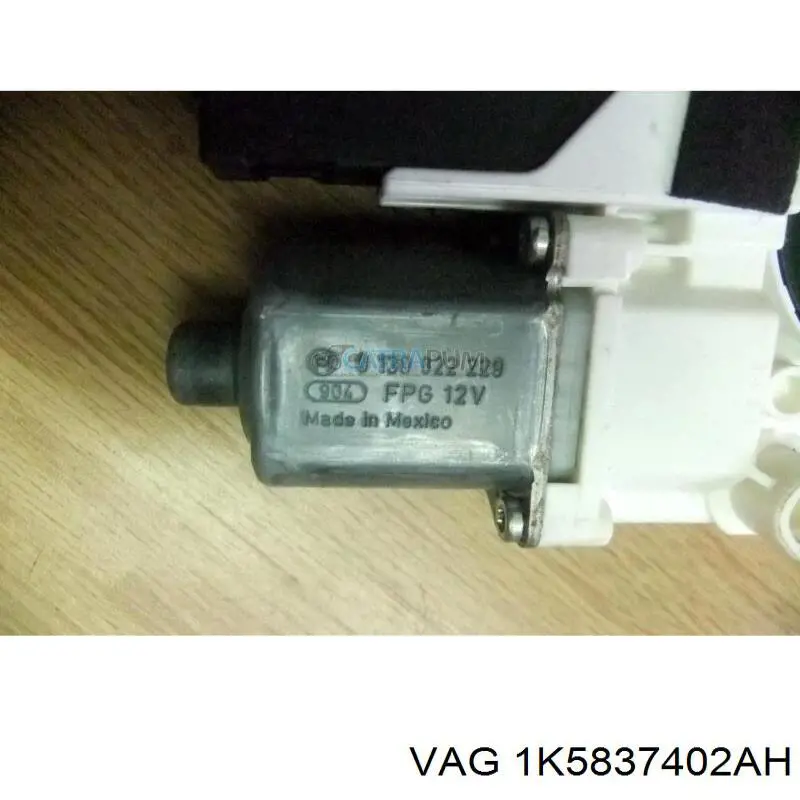 1K5837402AH VAG motor eléctrico, elevalunas, puerta delantera derecha