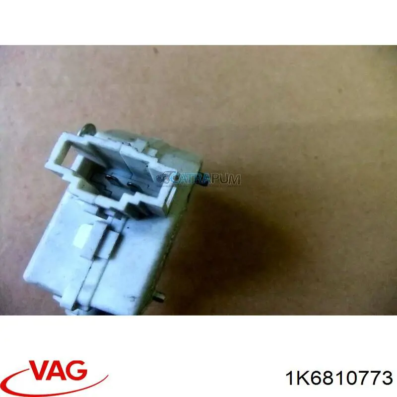 Motor cierre de tapa combustible VAG 1K6810773