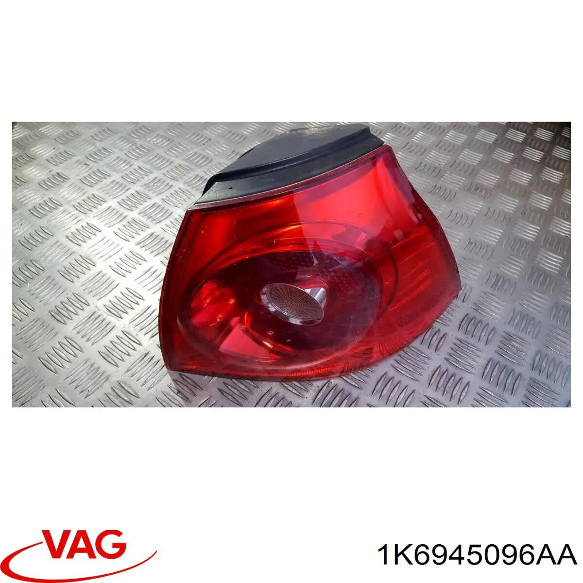 Piloto trasero exterior derecho 1K6945096AA VAG