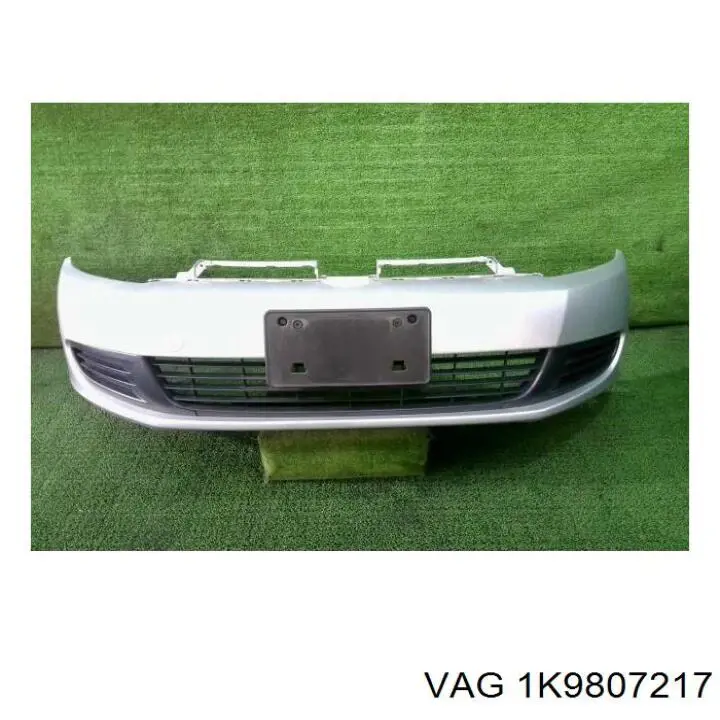Parachoques delantero VAG 1K9807217AAGRU precio, desde 94,91 EUR