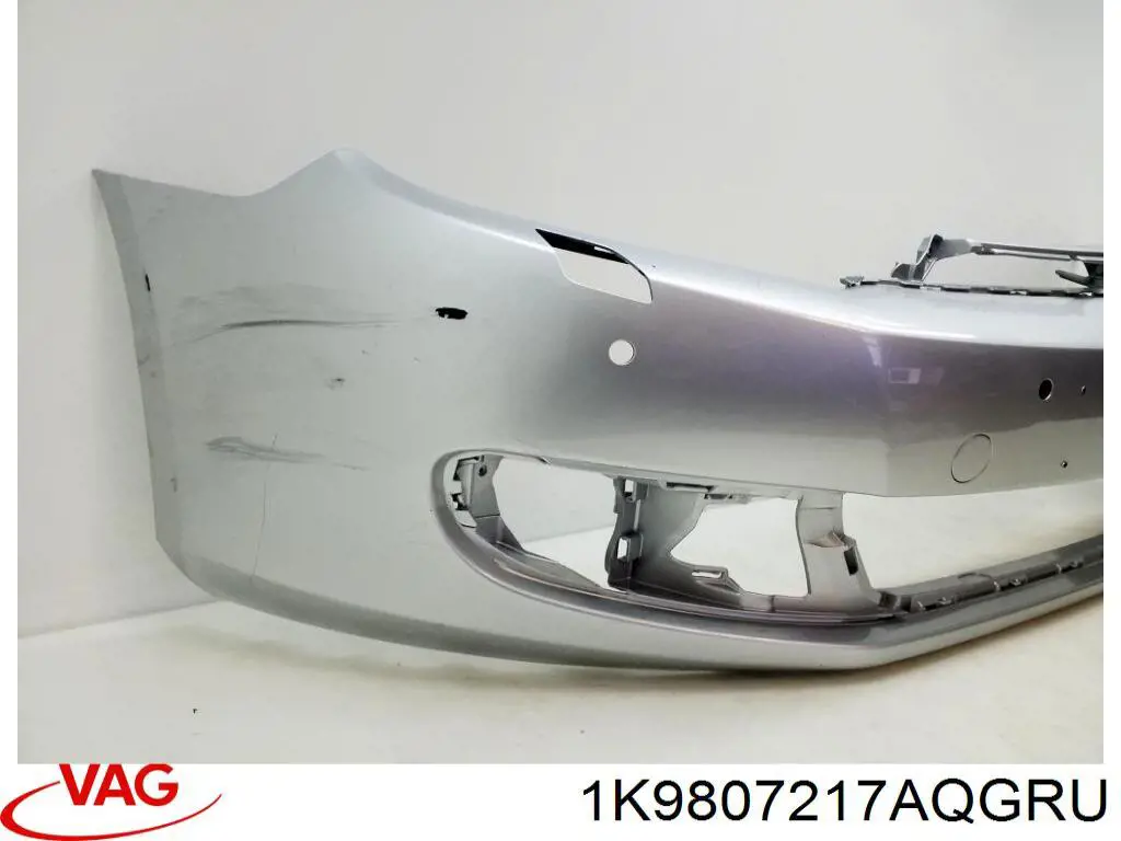 Parachoques delantero VAG 1K9807217AQGRU precio, desde 558,87 EUR