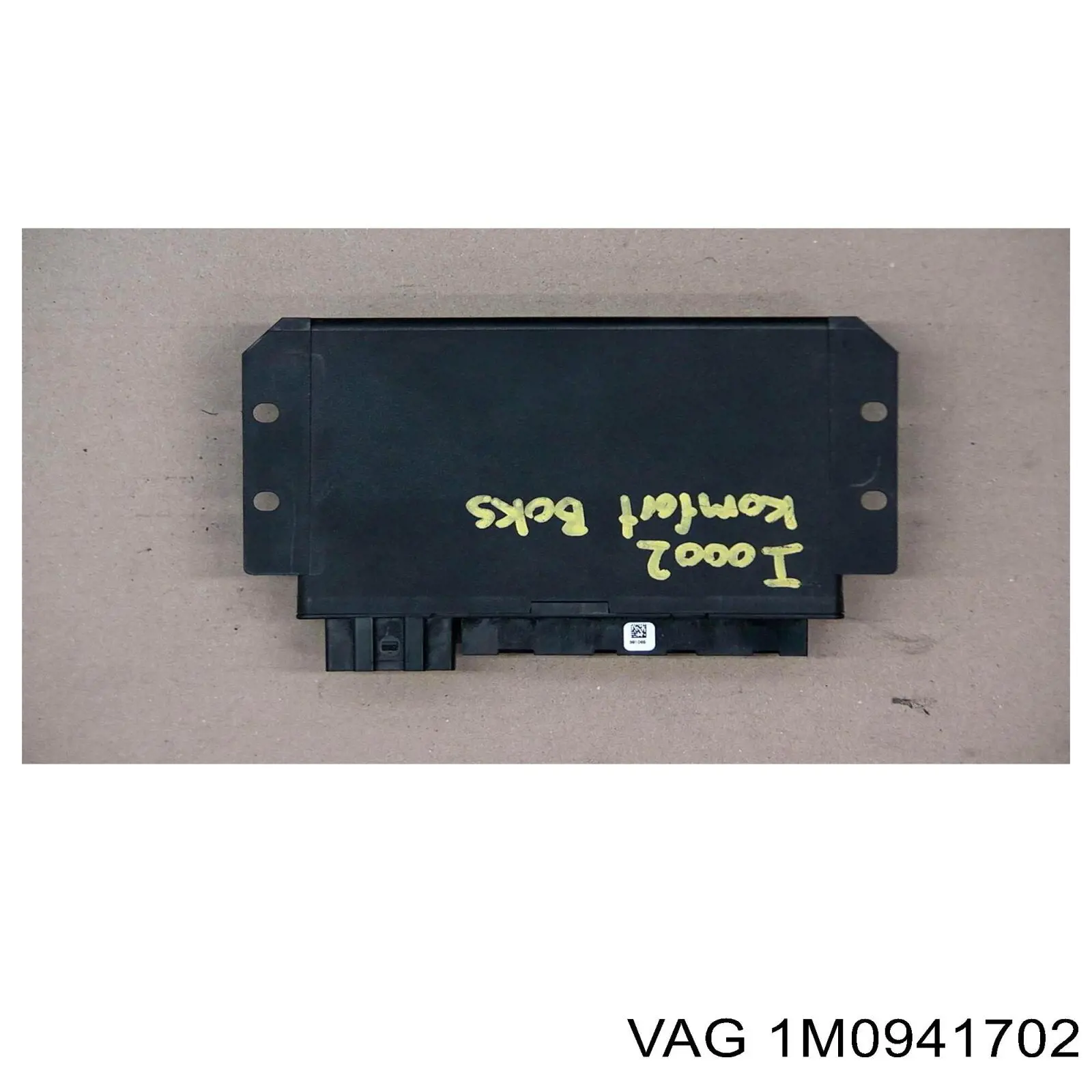 Faro antiniebla derecho 1M0941700B VAG