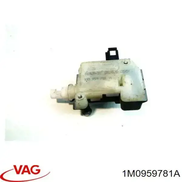 Motor de apertura/cierre del cierre del maletero (puerta trasera 3/5) VAG 1M0959781A precio, desde 24,17 EUR