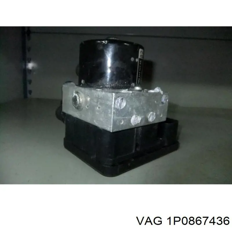 Motor del elevalunas de la puerta delantera derecha 1P0867436 VAG