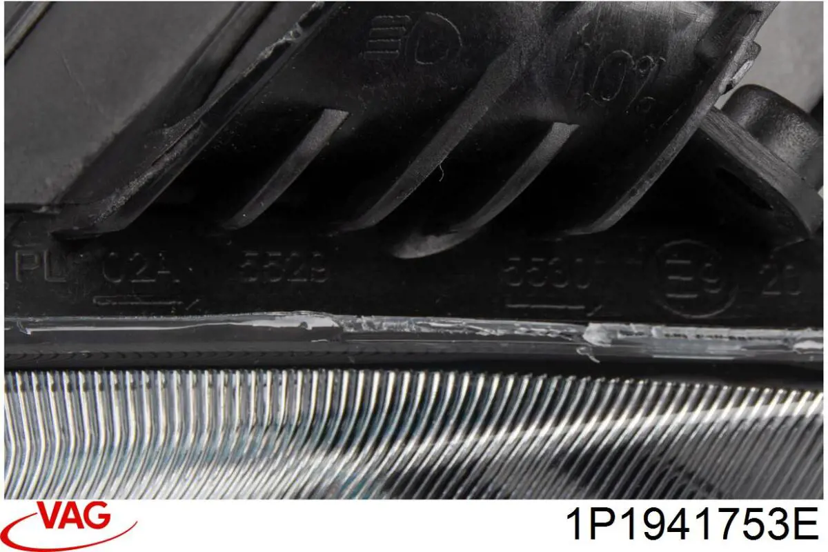 1P1941753E VAG Faros