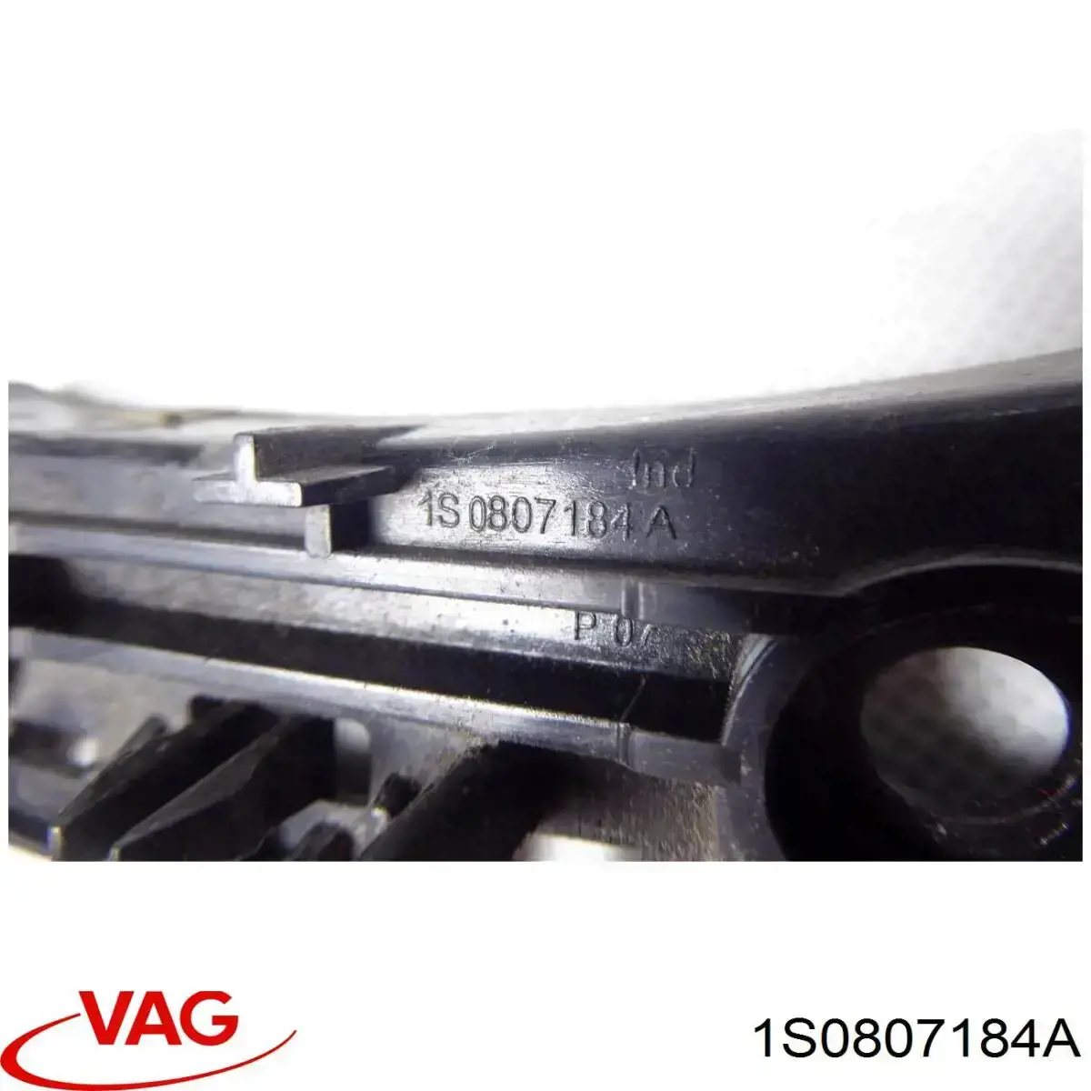 Comprar 1S0807184A VAG Guía derecha del parachoques trasero