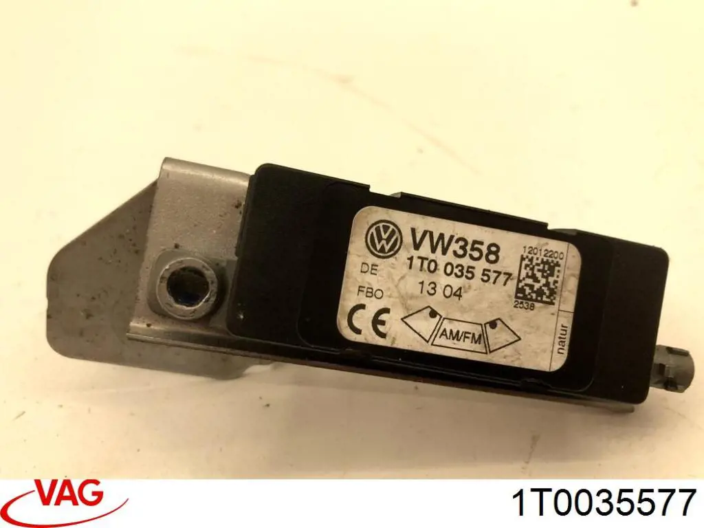 Amplificador de señal de antena VAG 1T0035577 precio, desde 39,20 EUR