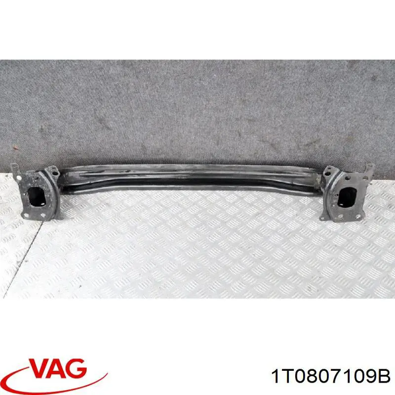 Refuerzo parachoque delantero 1T0807109B VAG